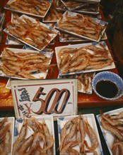 JAPAN, Honshu, Tokyo, Prawns for sale in the fish market