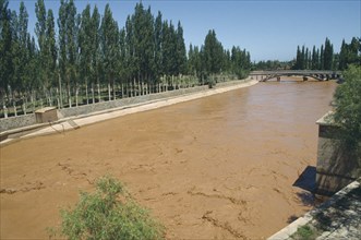 CHINA, Yellow River, Irrigation Canal
