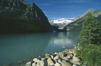 CANADA, Alberta, Banff National Park, Lake Louise.
