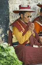 TIBET, Lhasa, Monk chanting