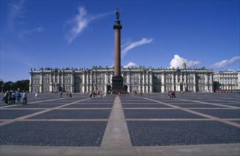 RUSSIA, St Petersburg, Hermitage Museum, Winter Palace. View over courtyard toward column