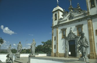 BRAZIL, Congonhas, O Santuario de Bom Jesus de Matosinhos with some of the twelve statues of