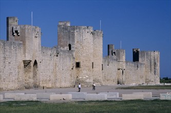 FRANCE, Languedoc Roussillon, Aigues Mortes, "13th Century Fortress, Ramparts "