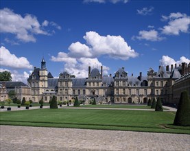 FRANCE, Ile de France, Seine et Marne, "Chateau Fontainebleau, view across formal gardens"