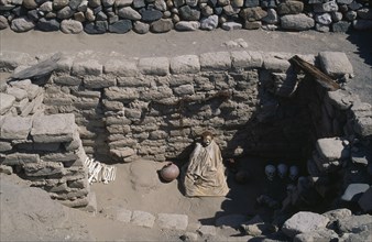 PERU, Ica Administrative Division, Nazca,  Nazca cemetery and mummified remains.
