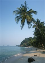 THAILAND, Trat Province, Koh Chang, "Lonley Beach, Aow Bai Lan. View along the sandy bay with