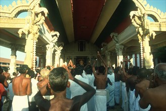 SRI LANKA, Jaffna , People worshipping at Tamil New Year celebrations