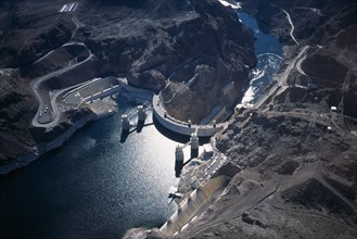 USA, Nevada, Hoover Dam, Aerial view from helicopter showing difference in water levels and