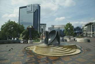 ENGLAND, West Midlands, Birmingham, Broad Street.  Large paved square with fountain and civic