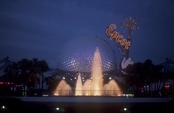 USA, Florida, Orlando, Walt Disney World Epcot. View of the Spaceship Earth with  Epcot sign and
