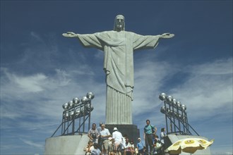 BRAZIL, Rio de Janeiro, Corcovado statue of Christ the Redeemer