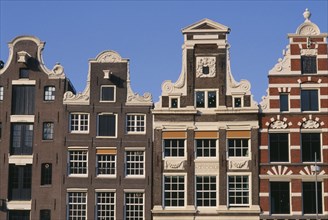 HOLLAND, Noord, Amsterdam, Rokin. Traditional architecture facades