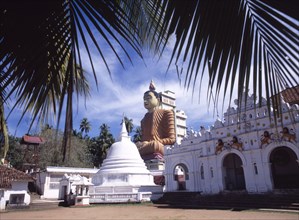 SRI LANKA, Wewurukannala Vihara, Site of giant seated Buddha constructed in 1970