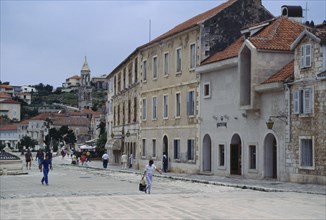 CROATIA, Dalmatia, Hvar Islands, Hvar.  Street scene.