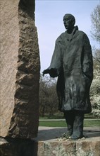 HUNGARY, Budapest, Memorial to Raoul Wallenberg who rescued many Hungarian Jews during World War II