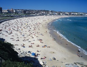 AUSTRALIA, New South Wales, Sydney, View over busy Bondi Beach