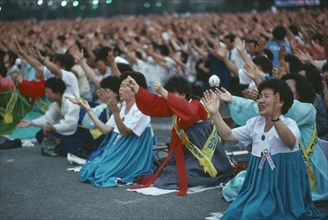 SOUTH KOREA, Seoul, Evangelical Christian crusade.  Crowds in state of religious fervour.