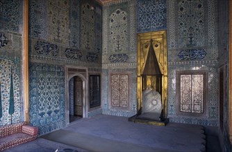 TURKEY, Istanbul, Topkapi Palace.  Interior of Double Kiosk with decorative mosaic tiles.