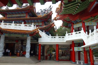 MALAYSIA, Kuala Lumpur, Chinatown, Chinese Temple with red and white exterior