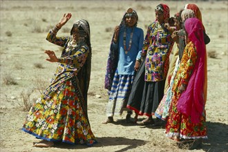 INDIA, Rajasthan, People, Women from Rajasthani gypsy group or Kalbelia dancing.