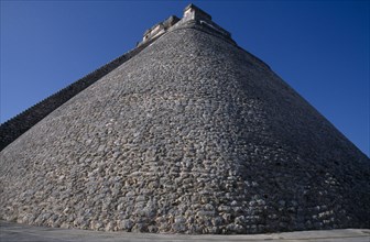 MEXICO, Yucatan, Uxmal, Pyramid of the Magician