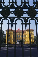 VIETNAM, North, Hanoi, The Presidential Palace seen through the ornate gates