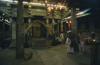 SRI LANKA, Kandy, Temple of the Tooth interior