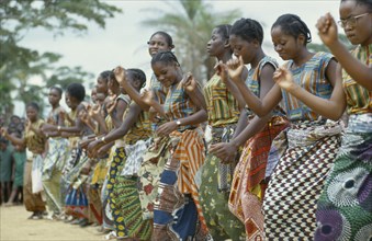 CONGO, Festivals, Kimpese festival with students and teachers dancing