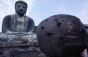 JAPAN, Honshu, Kamakura, Angled view of the Daibutsu aka Great Buddha statue dating from 1252