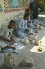 EGYPT, Craft, Alabastors working on items
