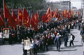 CHINA, Cultural Revolution, Marching crowds waving red banners and posters of Mao during the 1967