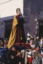 MEXICO, San Miguel de Allende, Easter procession