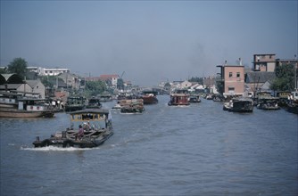 CHINA, Jiangsu Province, Transport, River transport on the Grand Canal from Suzhou to Wuxi.