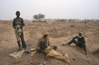 BURKINA FASO , Sahel, Gold miners.