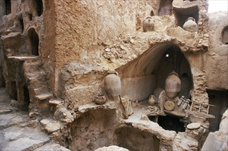LIBYA, Tripolitania, Nalut, Mud architecture in ancient town.