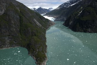 USA, Alaska, Tracy Arm Fjord, View over waterways through rocky cliffs