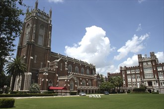 USA, Louisiana, New Orleans, Loyola University seen over lawns