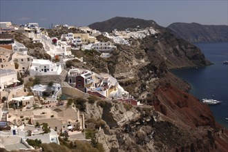 GREECE, Cyclades, Santorini, View over the town nestled on the coastal cliffs