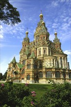 RUSSIA, St Petersburg, Church with golden onion domes