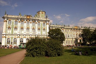 RUSSIA, St Petersburg, The Hermitage exterior