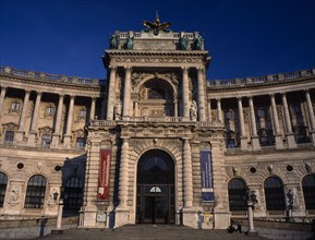 AUSTRIA, Vienna, Hofburg Royal Palace. New Castle section with main entrance to National Library