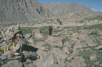 TIBET, West, People, Tibetan pilgrims circumambulating Mount Kailas.