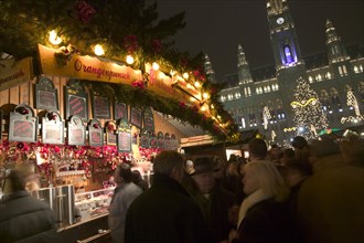 AUSTRIA, Lower Austria, Vienna, A gluhwein and punsch stall at The Rathaus Christmas Market.