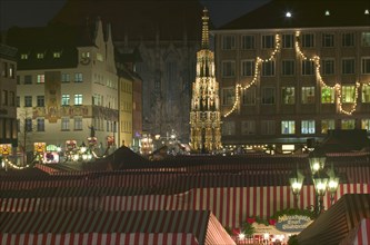 GERMANY, Bavaria, Nuremberg, View over the Hauptmarkt during the Christmas Market.