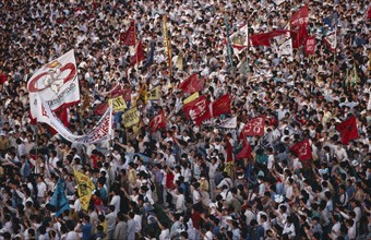 SOUTH KOREA, Kwangju, Mass student demonstration commemorating the 1980 uprising or Kwangju