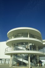 ENGLAND, East Sussex, Bexhill on Sea, De La Warr Pavilion. Exterior view of the staircase section.