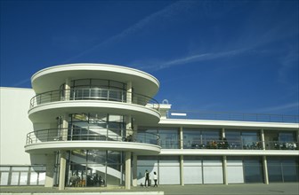ENGLAND, East Sussex, Bexhill on Sea, De La Warr Pavilion. Exterior view of staircase and terraces.