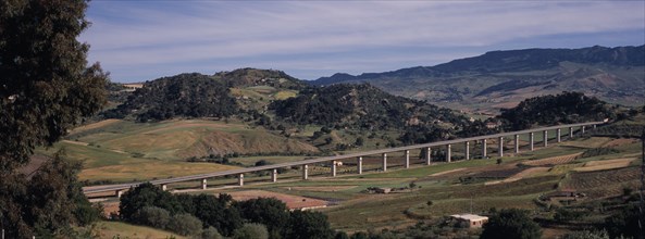 ITALY, Sicily, Enna Province, The A19 motorway bridge North West of the city.
