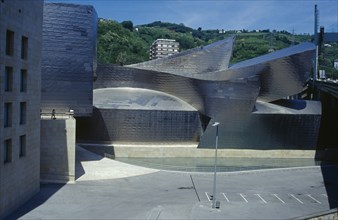 SPAIN, Basque Country, Viz Caya, "Bilbao.  The Guggenheim Museum designed by Frank Gehry.  Part