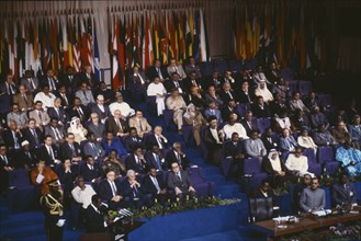 ZIMBABWE, Harare, World leaders including Castro and Rajiv Gandhi attending eigth summit of the Non